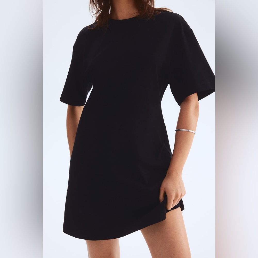 H&M Y2K Streetwear Black Defined Waist T-shirt Dress
